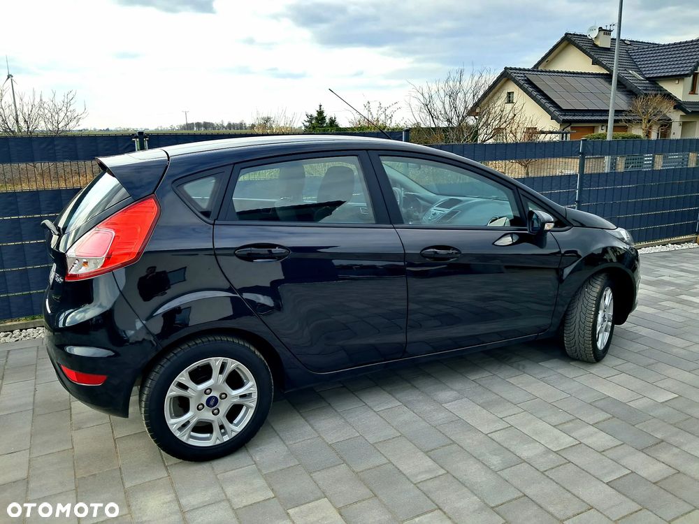 Ford Fiesta 1.0 Celebration - 13