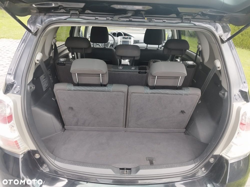 Toyota Verso - 23