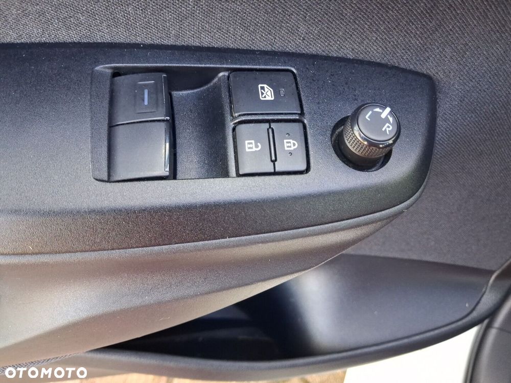 Toyota Yaris Hybrid 1.5 Comfort - 23