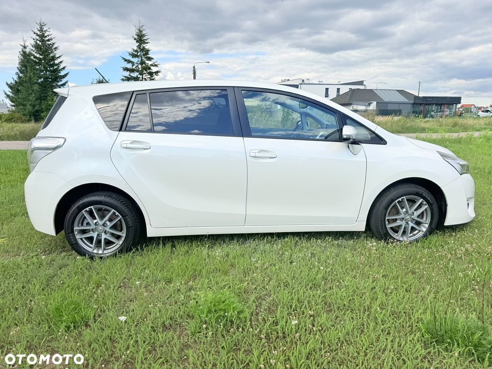 Toyota Verso 1.8 5-Sitzer Skyview Edition - 35