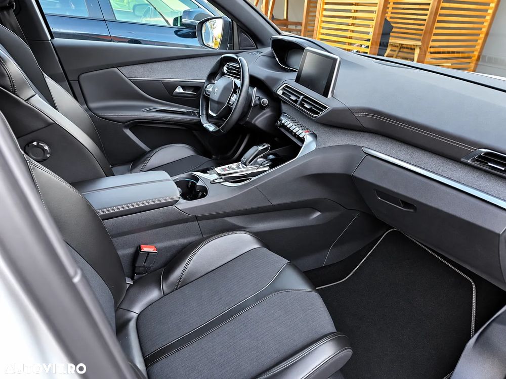 Peugeot 3008 1.5 BlueHDI S&S EAT8 GT-Line - 9