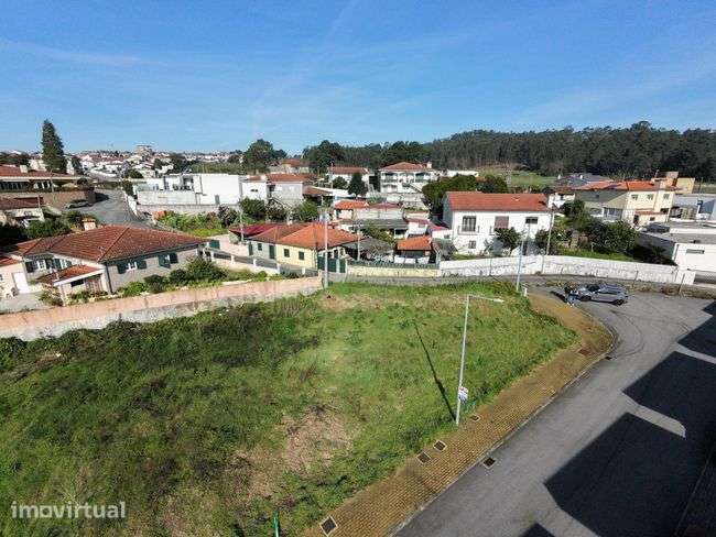 Fantástico terreno para venda em Vila Nova de Famalicão! - Grande imagem: 4/6