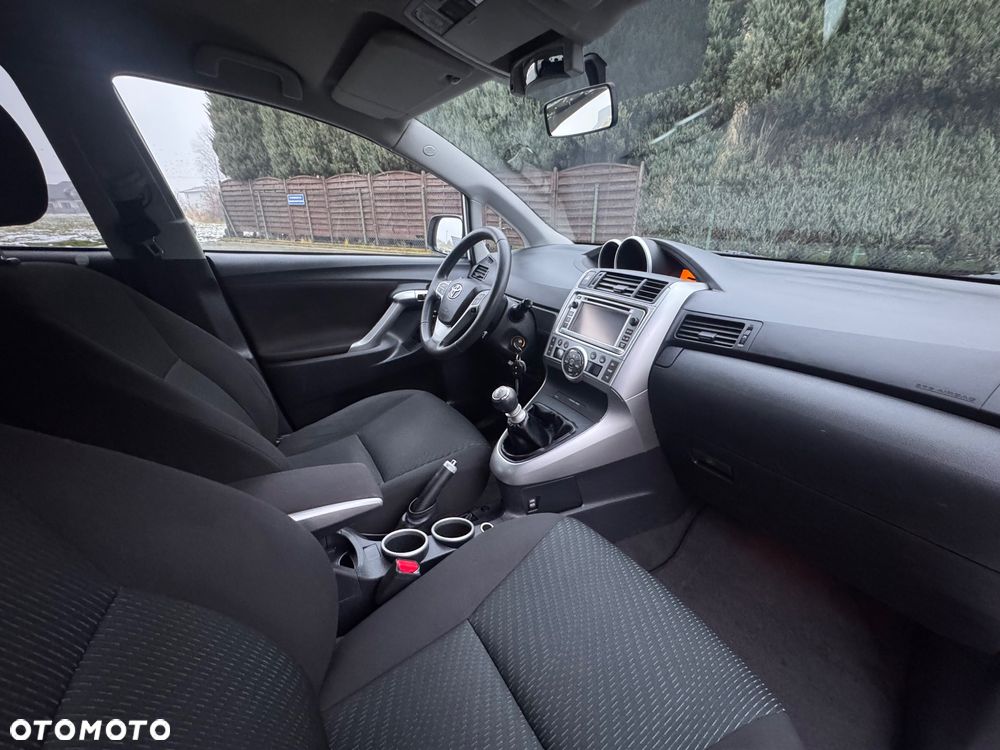 Toyota Verso 1.8 5-Sitzer Comfort - 33