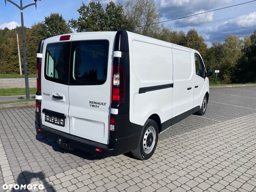 Renault Trafic Long Vivaro Custom T6 Primastar Proace Expert Jumpy - 35