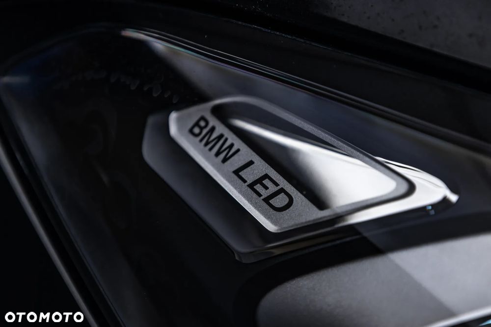 BMW Seria 3 320d xDrive mHEV M Sport - 32