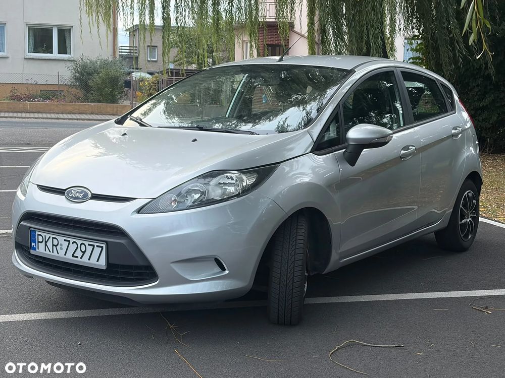 Ford Fiesta 2012 photo 3