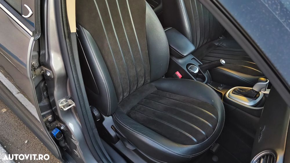 Lancia Delta 1.8 Di TurboJet 16v Automatik Platinum - 19