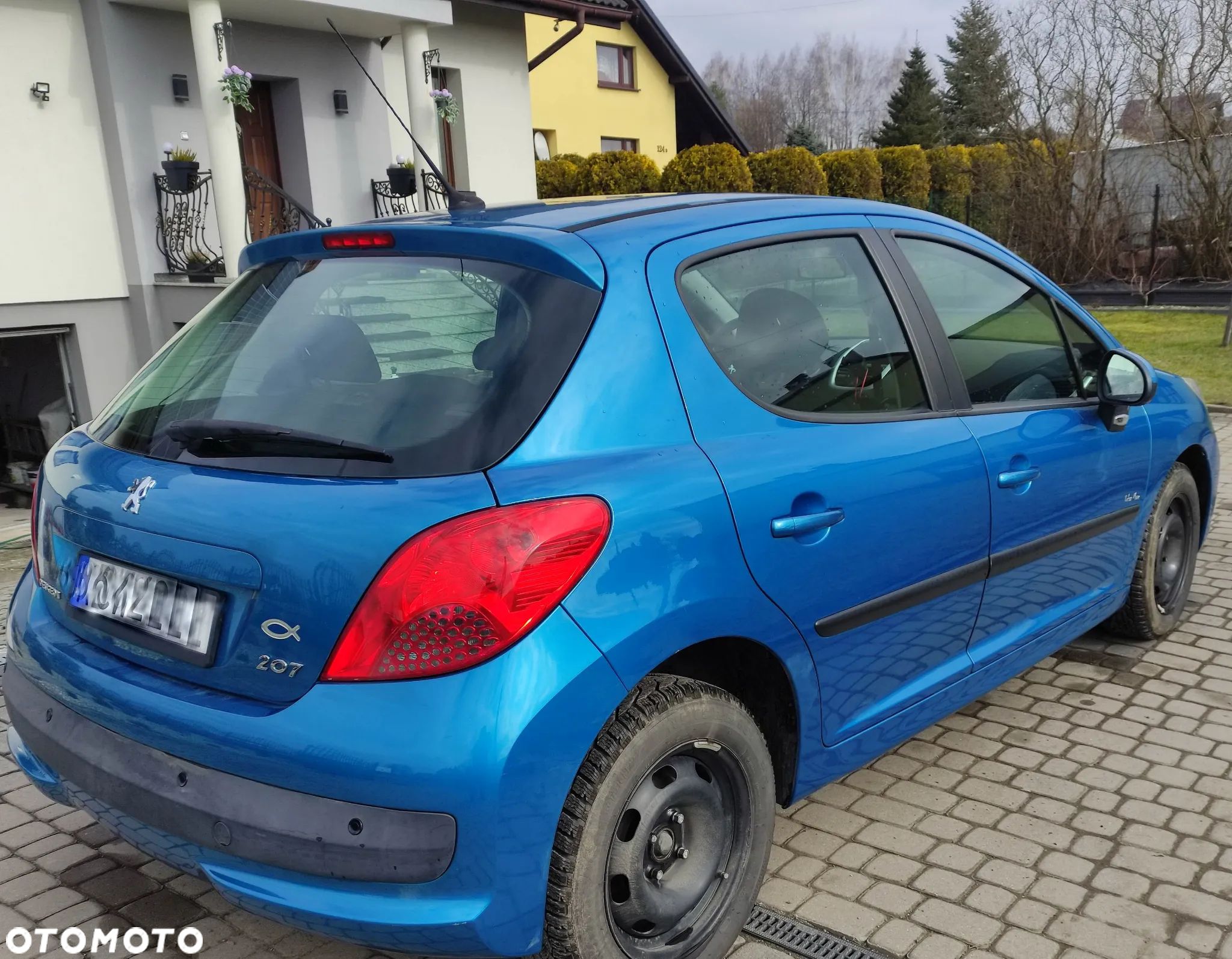 Peugeot 207 1.4 16V Trendy - 1