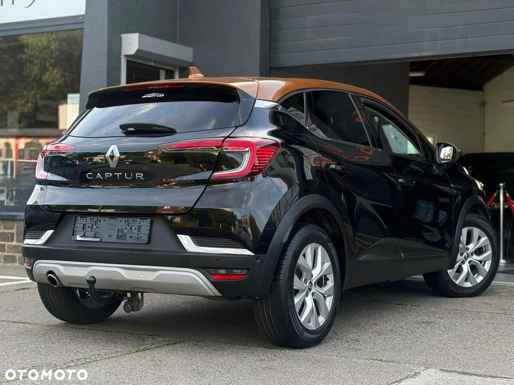 Renault Captur 1.3 TCe Intens EDC - 4