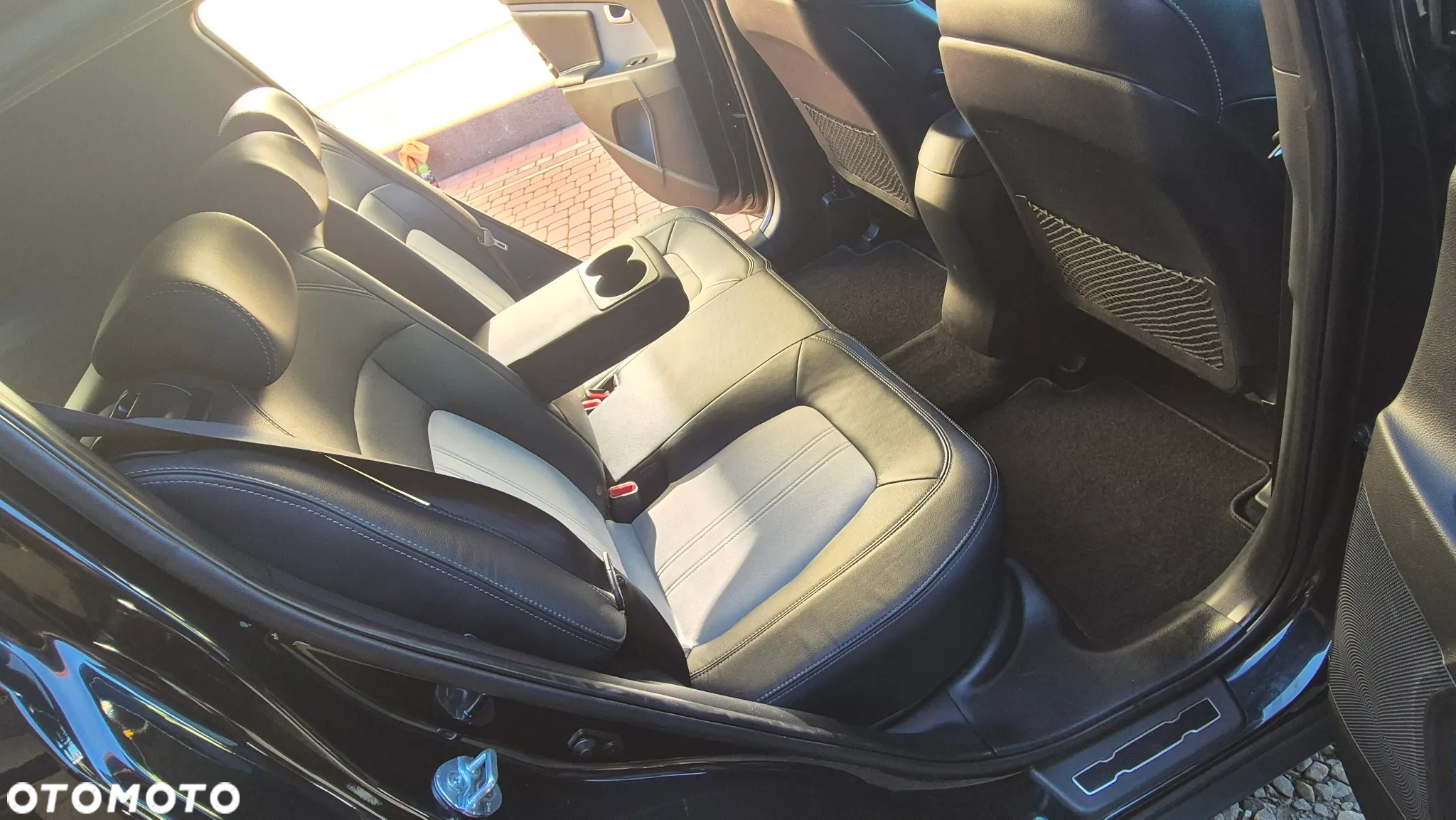 Kia Sportage 1.7 CRDI 2WD ISG Dream-Team Edition - 22