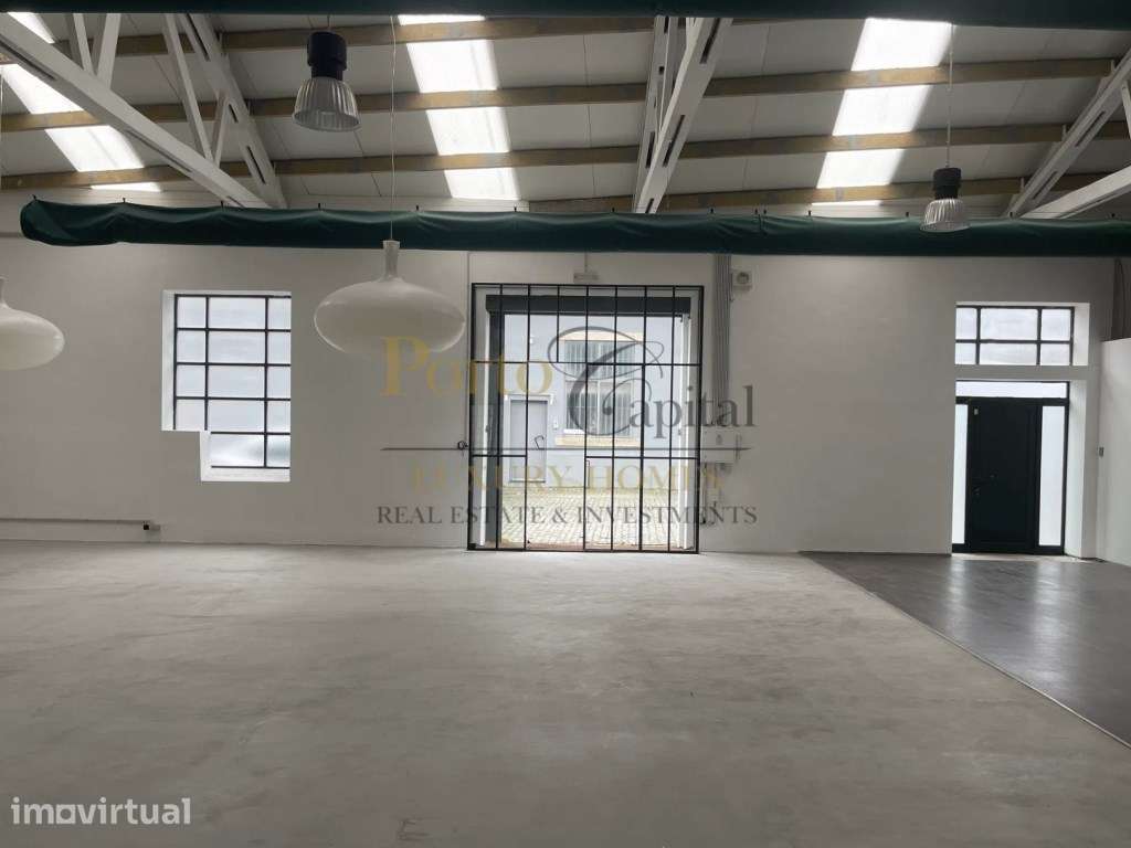 Armazém Industrial de Excelência para Arrendamento | Leça do Balio - Grande imagem: 2/21