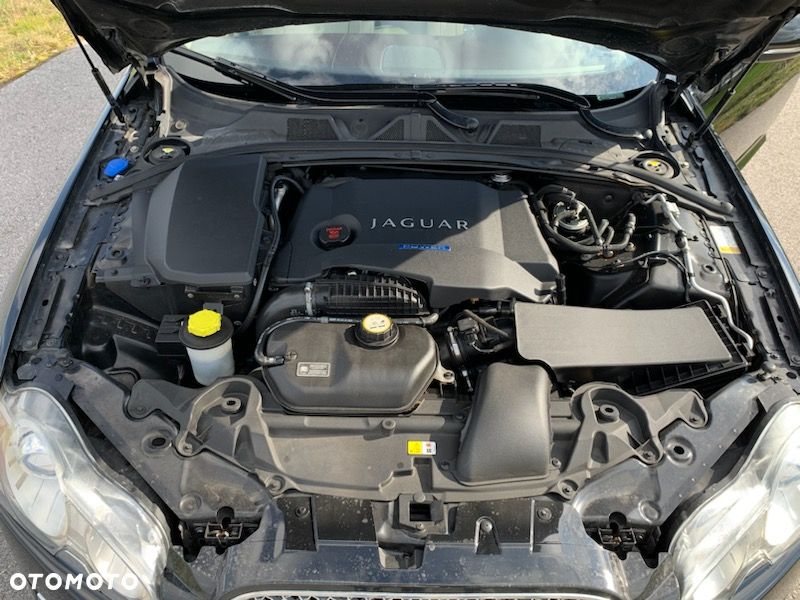 Jaguar XF 3.0 V6 D Premium Luxury - 5