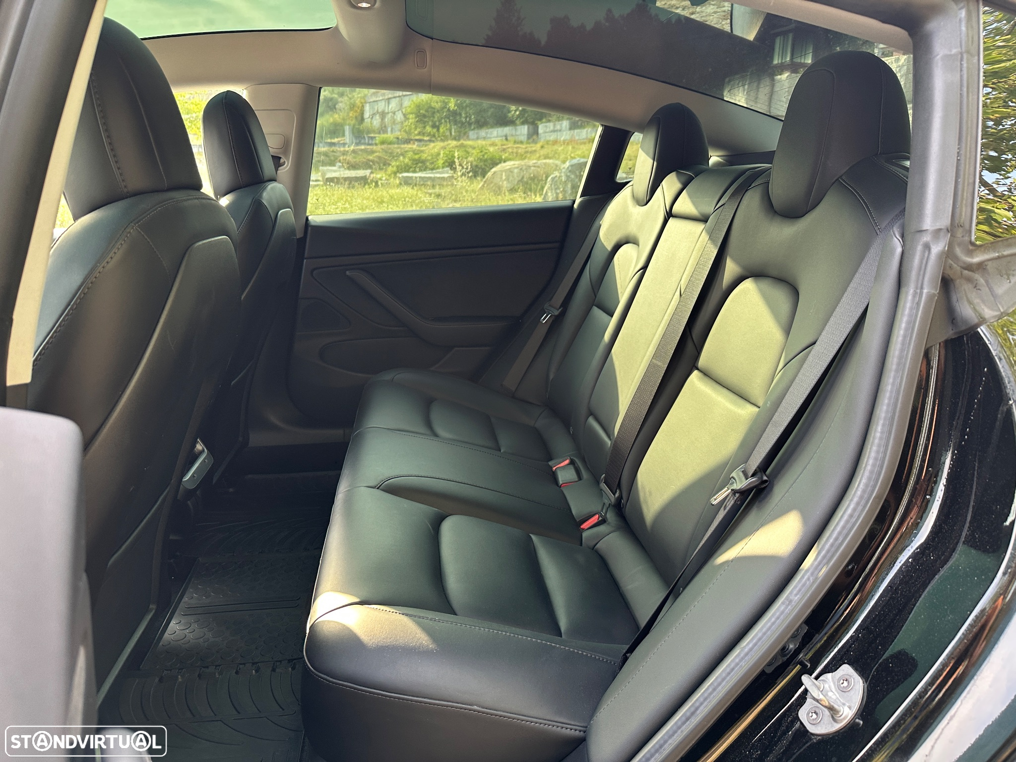 Tesla Model 3 Standard Range Plus RWD - 14