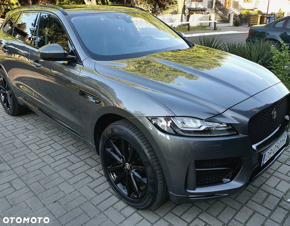 Jaguar F-Pace 20d AWD R-Sport - 6