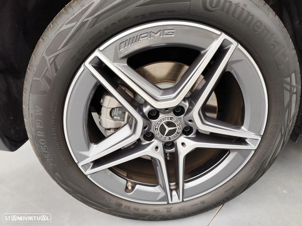 Mercedes-Benz GLA 250 e AMG Line - 13