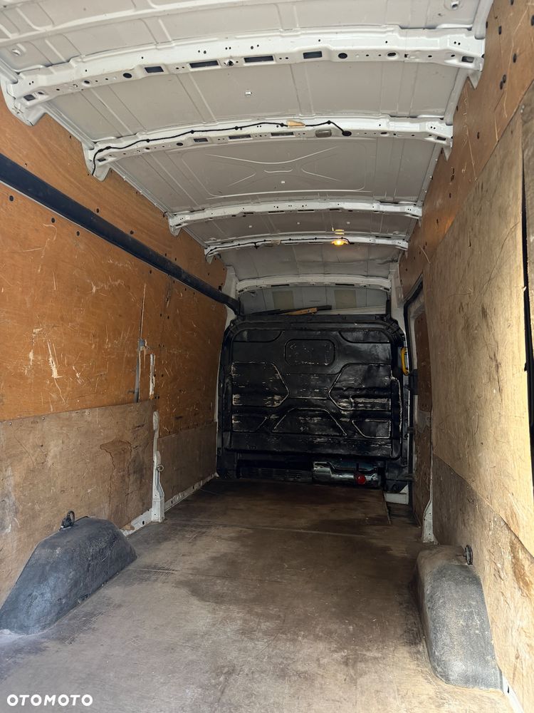 Ford Transit L3H2 Trend - 10