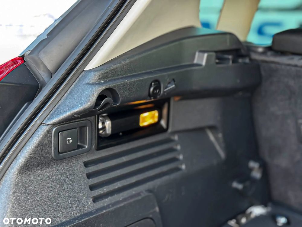 Peugeot 3008 2.0 HDi Active - 13