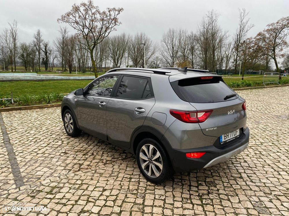 Kia Stonic 1.2 MPi Dynamic - 35