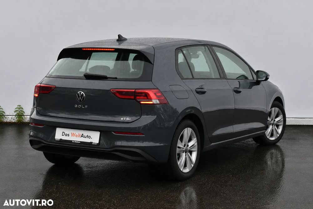 Volkswagen Golf 1.0 eTSI DSG MHEV Life - 4