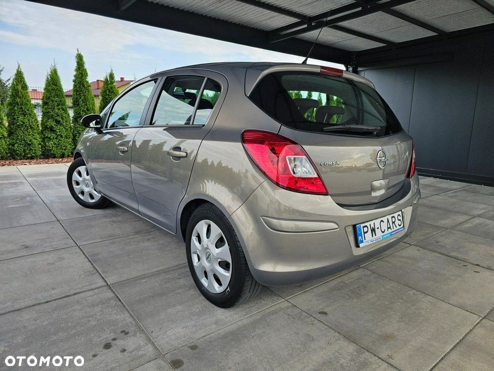 Opel Corsa - 4
