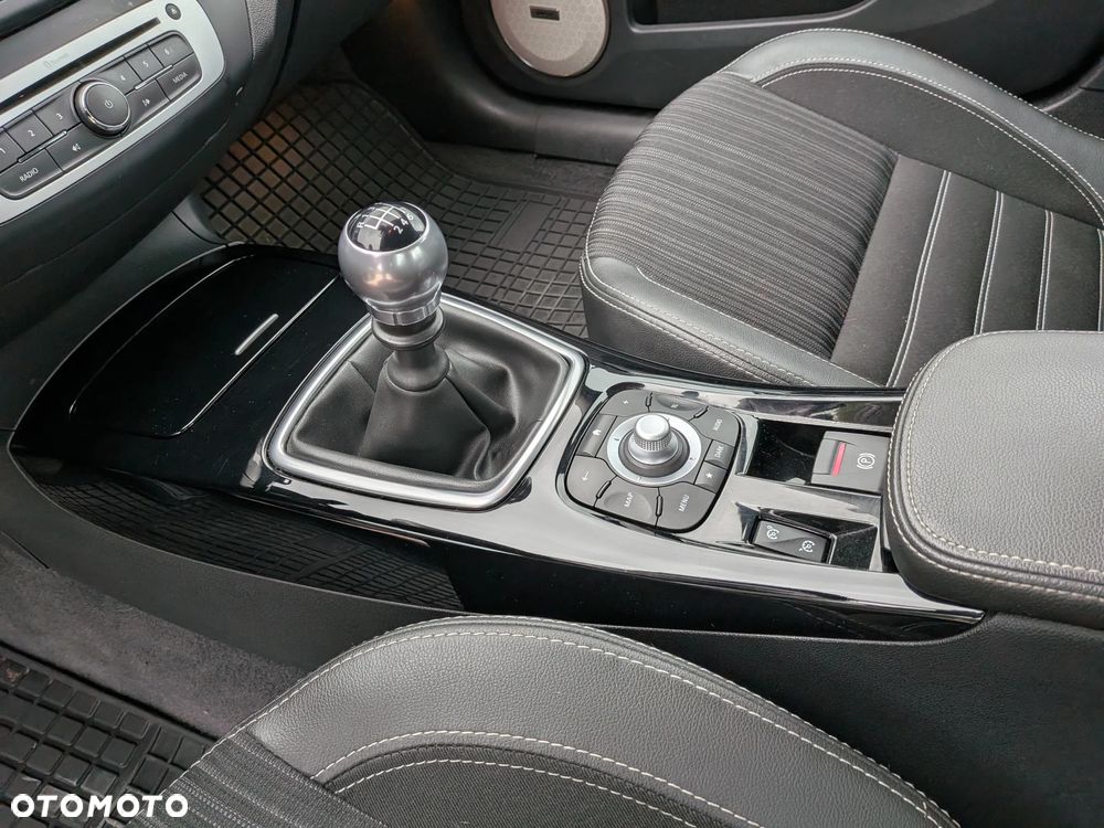 Renault Laguna 2.0 dCi Bose Edition - 14