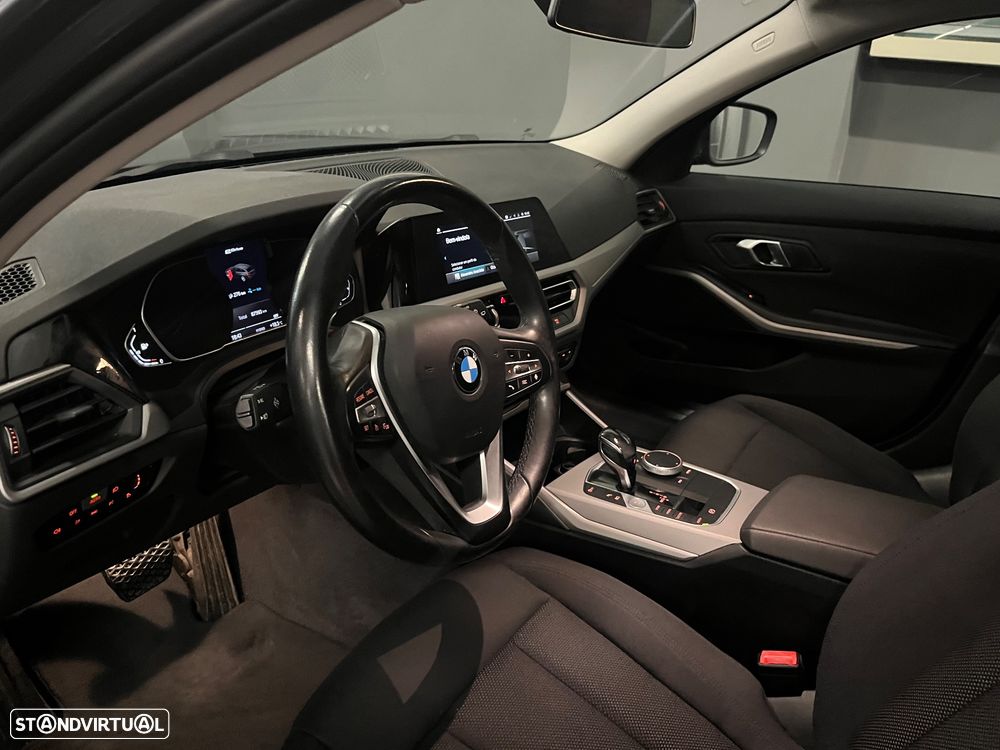 BMW 330 e Corporate Edition Auto - 17