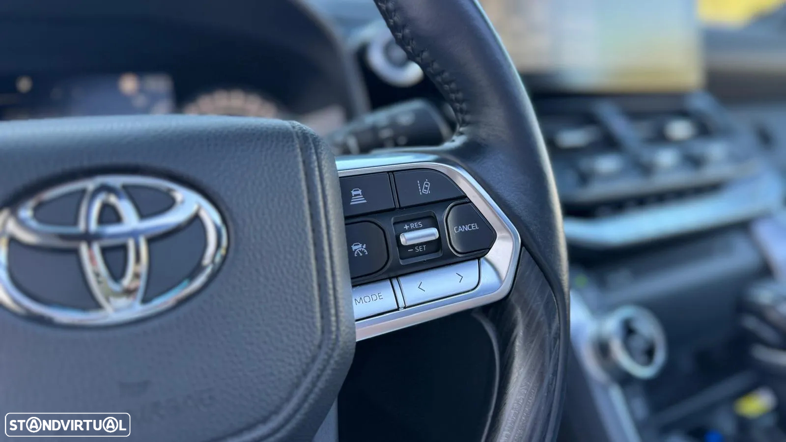 Toyota Land Cruiser 2.8 D-4D Auto First Edition - 42