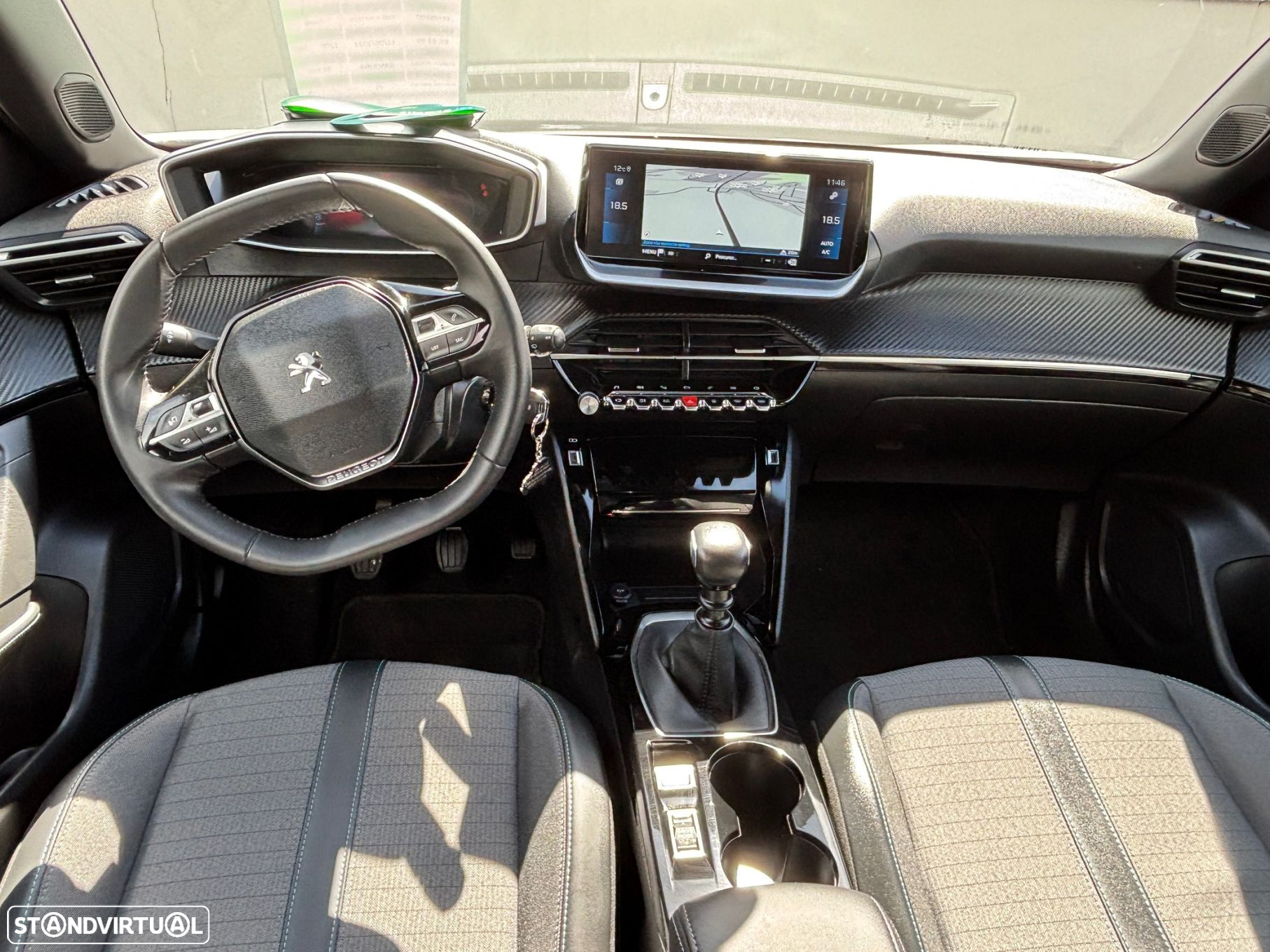 Peugeot 2008 1.2 PureTech Allure Pack - 9