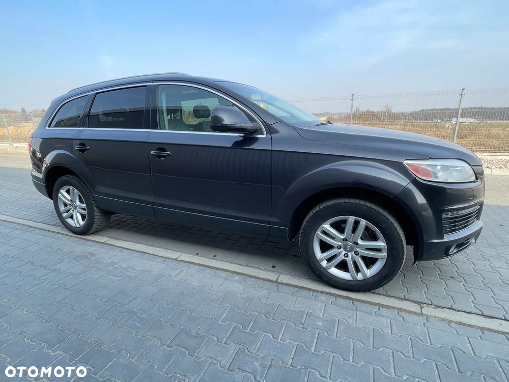Audi Q7 - 2