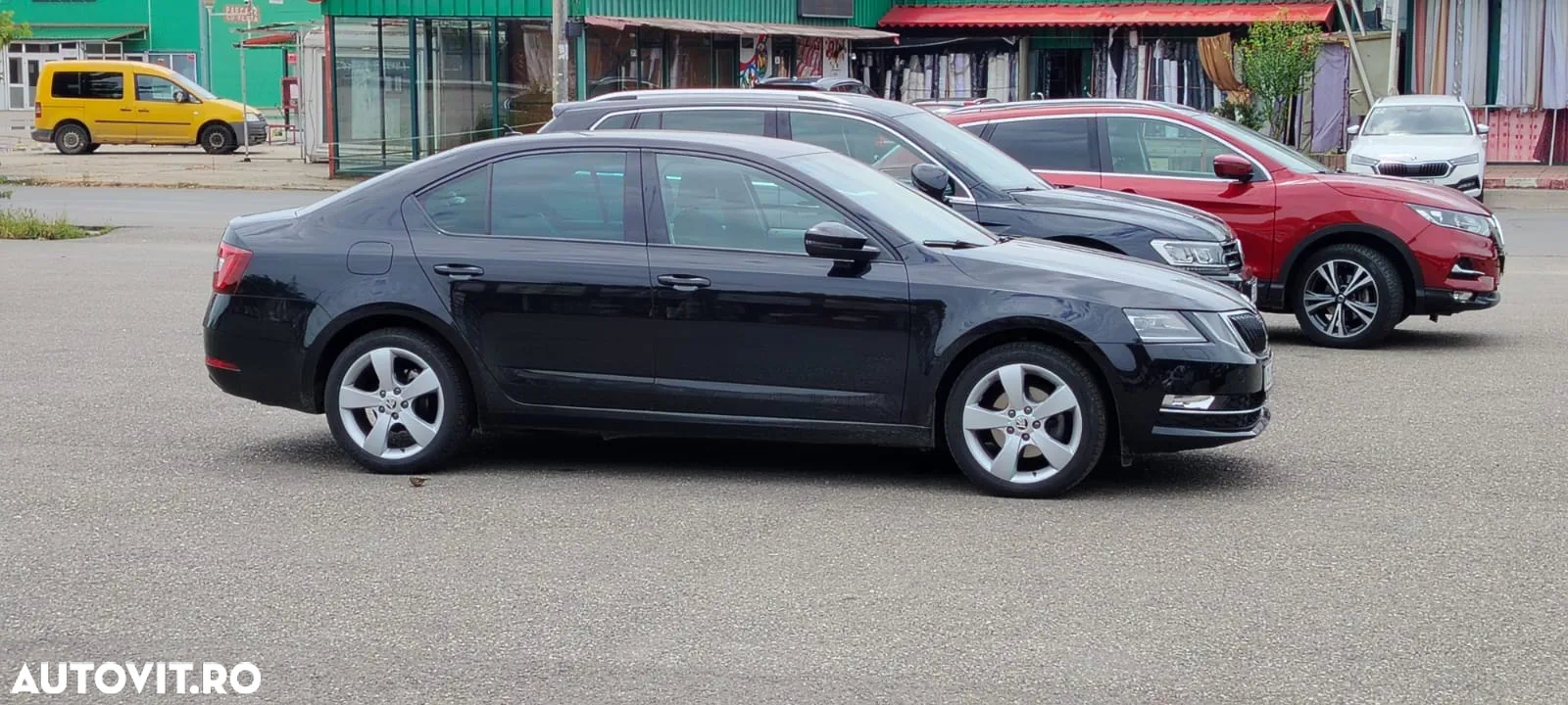Skoda Octavia 2.0 TDI DSG Style - 3