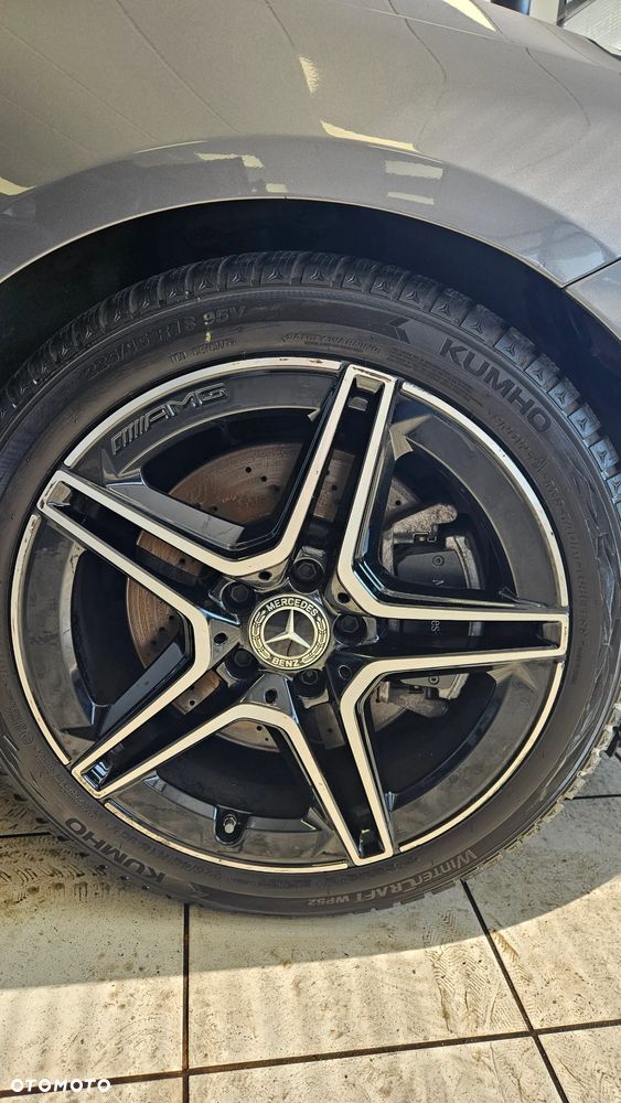 Mercedes-Benz CLA 200 AMG Line 7G-DCT - 26