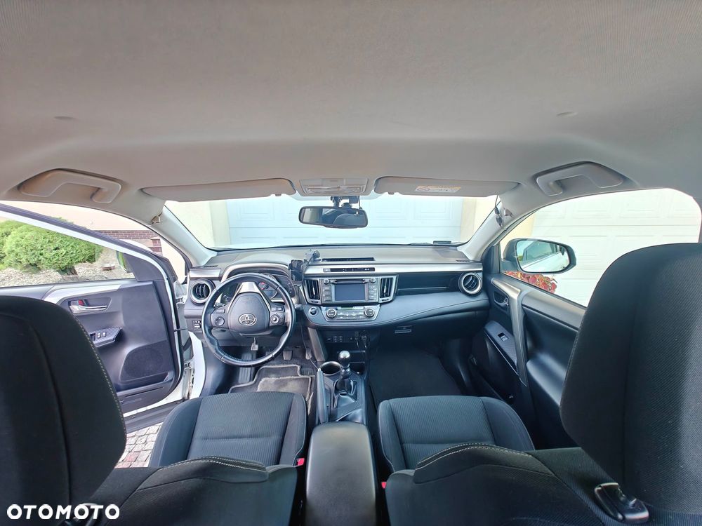 Toyota RAV4 2.0 Style 4x4 - 13