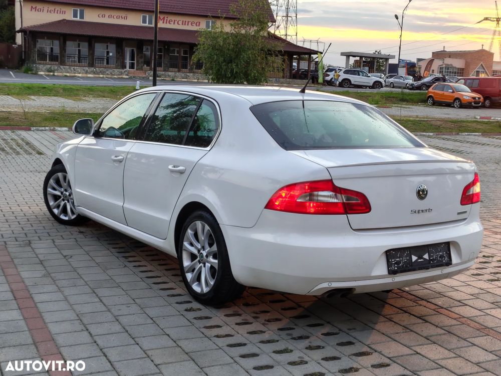 Skoda Superb 1.9 TDI GreenLine - 4