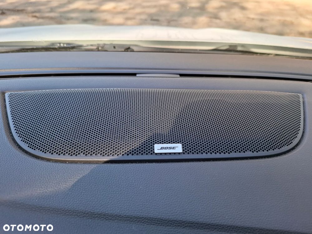 Renault Megane ENERGY dCi 110 GT LINE - 24