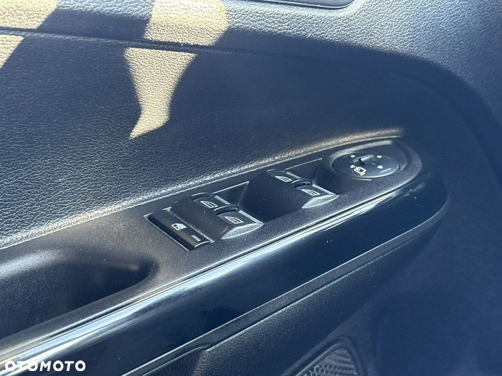 Ford B-MAX 1.0 EcoBoost Titanium - 20