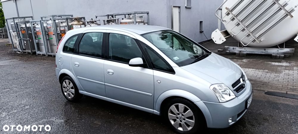 Opel Meriva 1.7 CDTI Cosmo - 3