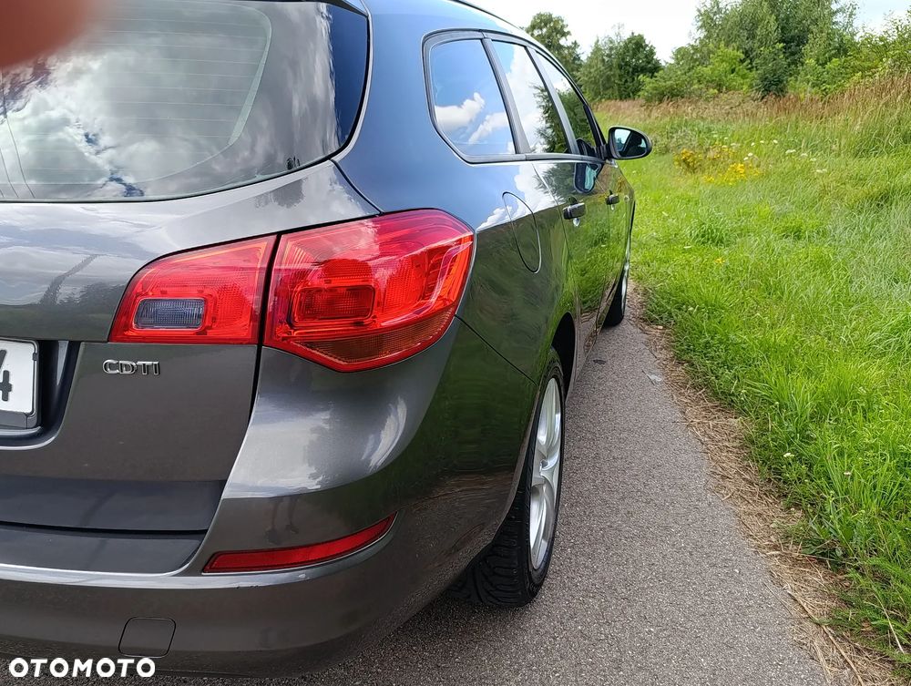 Opel Astra 2.0 CDTI DPF Sport - 8