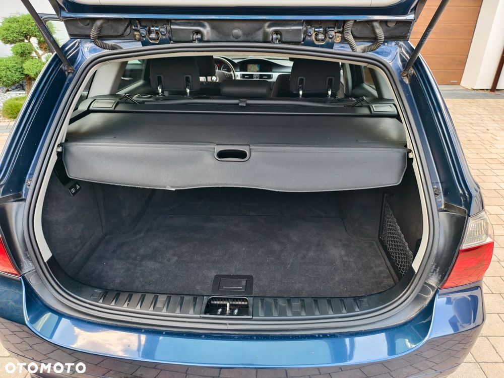 BMW Seria 3 - 15