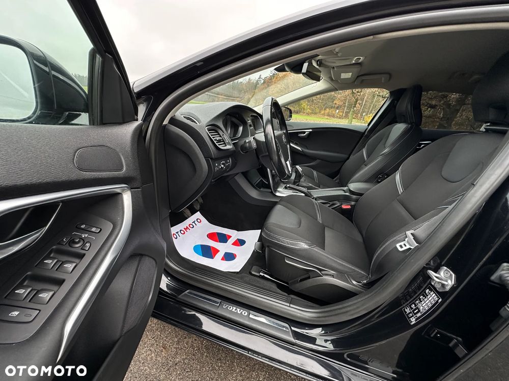 Volvo V40 D2 RDesign - 18