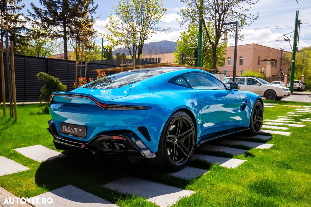 Aston Martin V8 Vantage Standard - 7