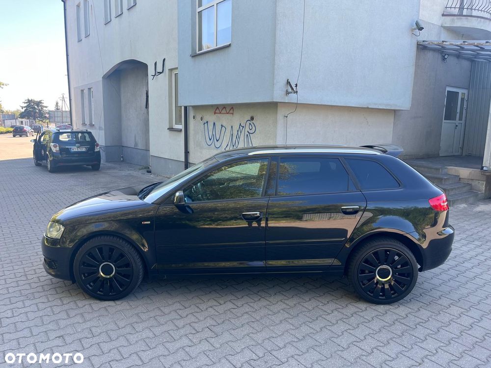 Audi A3 Sportback 2.0 TDI DPF S line Sportpaket (plus) - 3