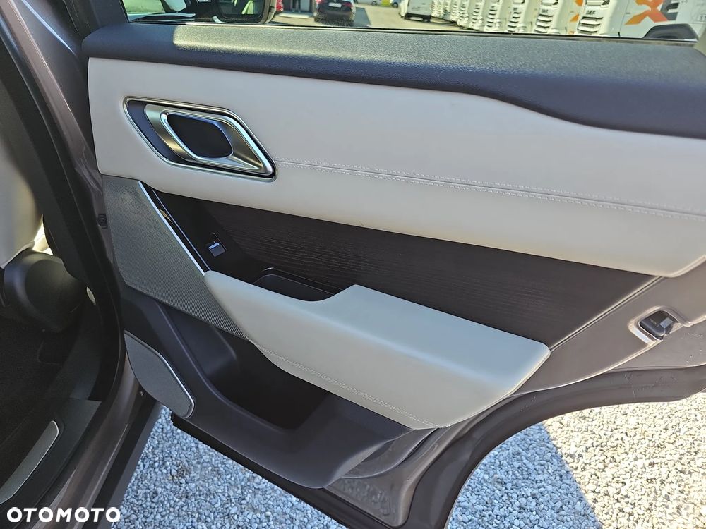 Land Rover Range Rover Velar 2.0 SD4 SE - 23