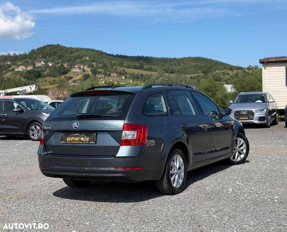 Skoda Octavia 1.6 TDI Ambition - 6