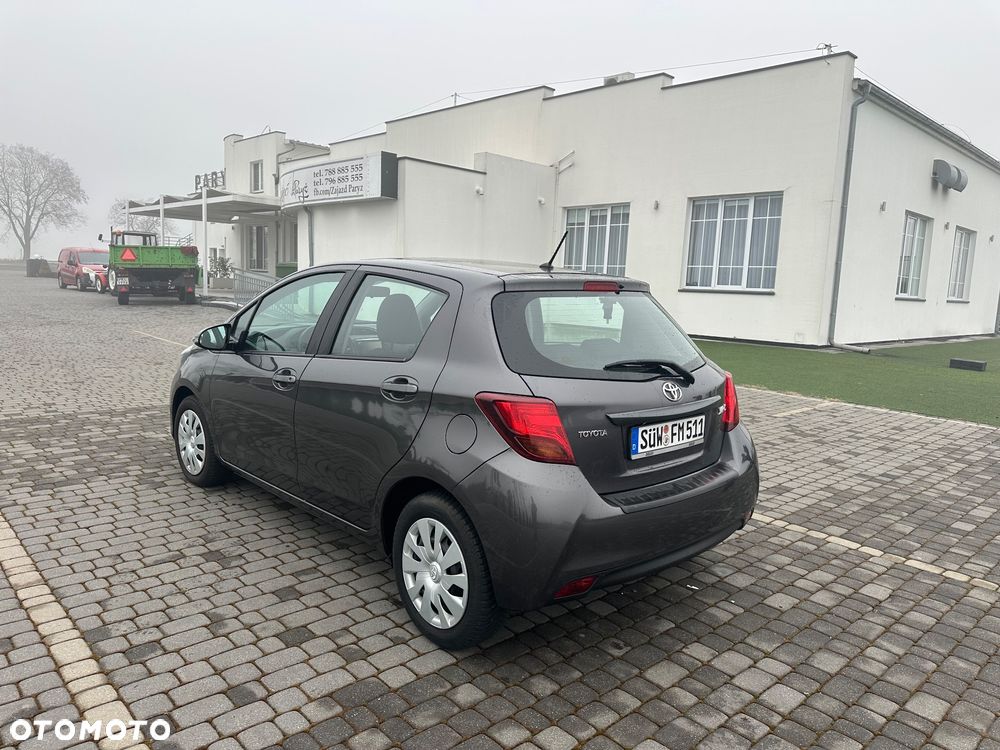 Toyota Yaris 1.0 Life - 10