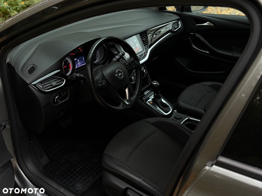 Opel Astra - 8