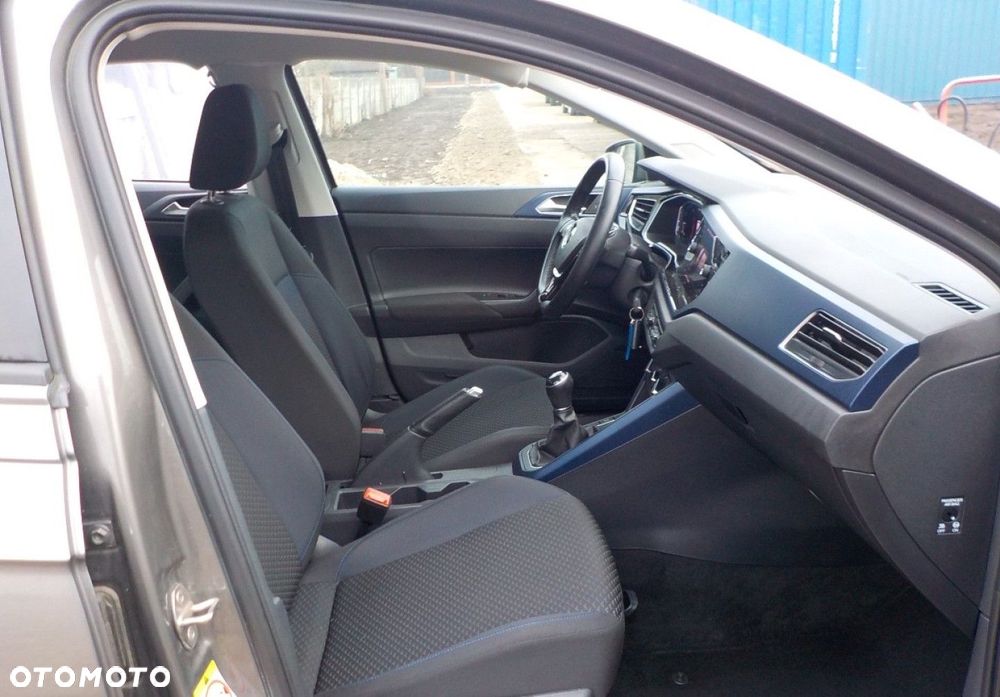 Volkswagen Polo - 18