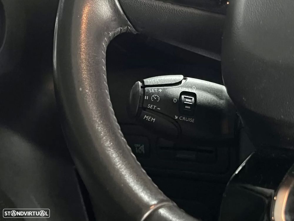 Citroën C3 Aircross 1.2 PureTech Shine - 29