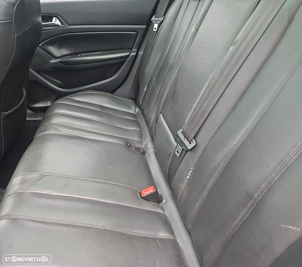 Peugeot 308 SW 1.6 e-HDi Allure - 13