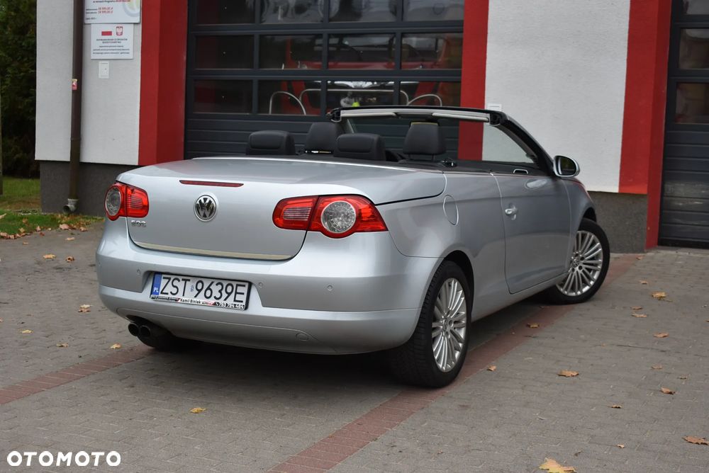 Volkswagen Eos - 24