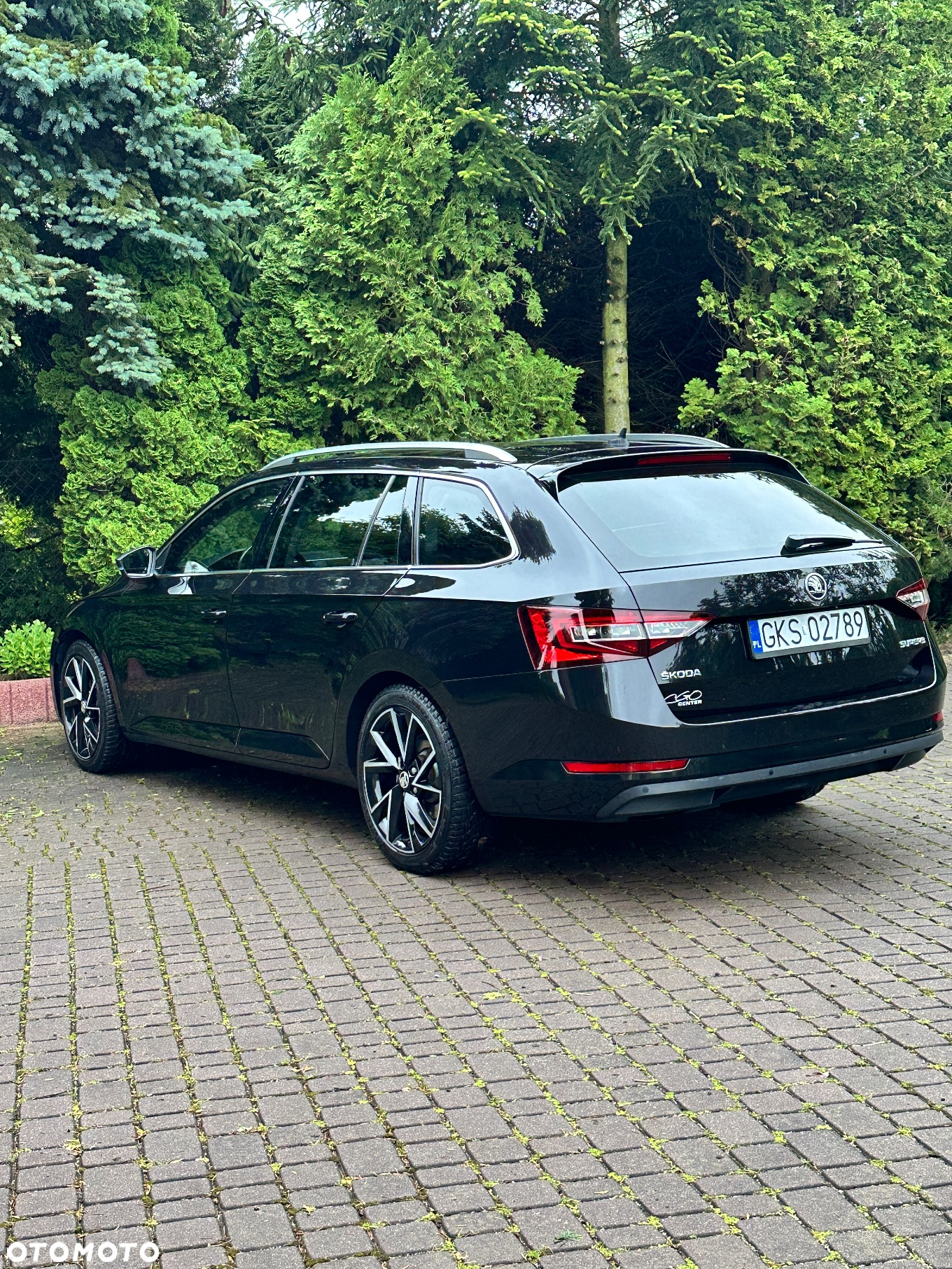 Skoda Superb 2.0 TDI L&K DSG - 3